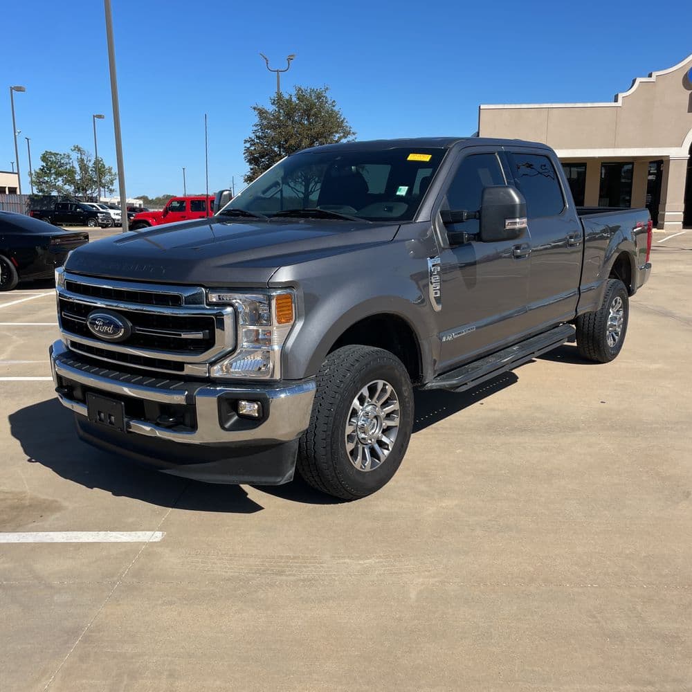 2022 Ford F-250 Super Duty Lariat photo 1